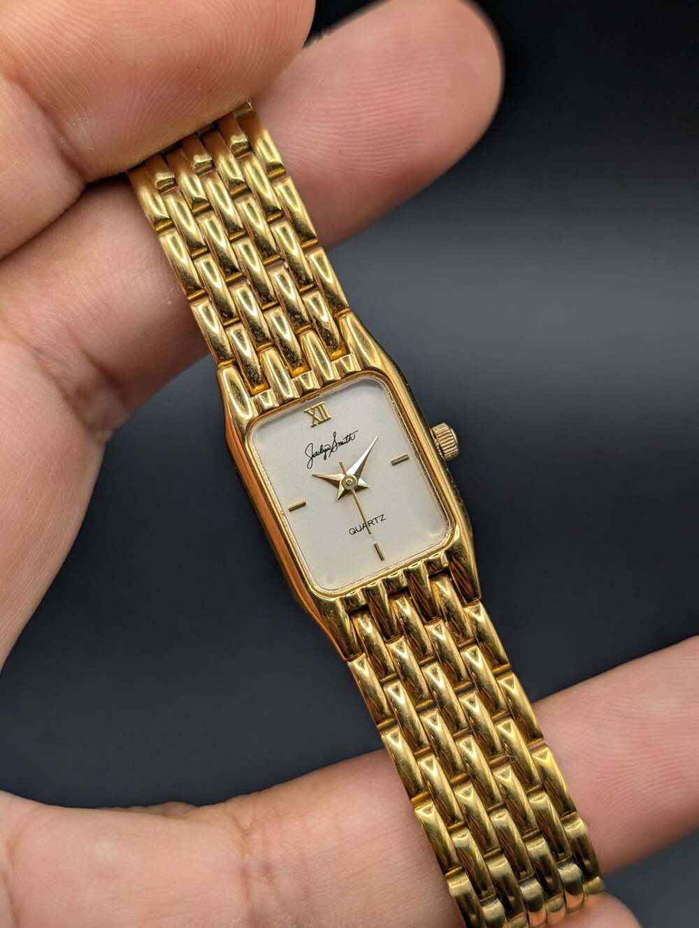 Vintage Jaclyn Smith Gold-Tone Quartz Ladies Watch, Elegant Five-Link Bracelet